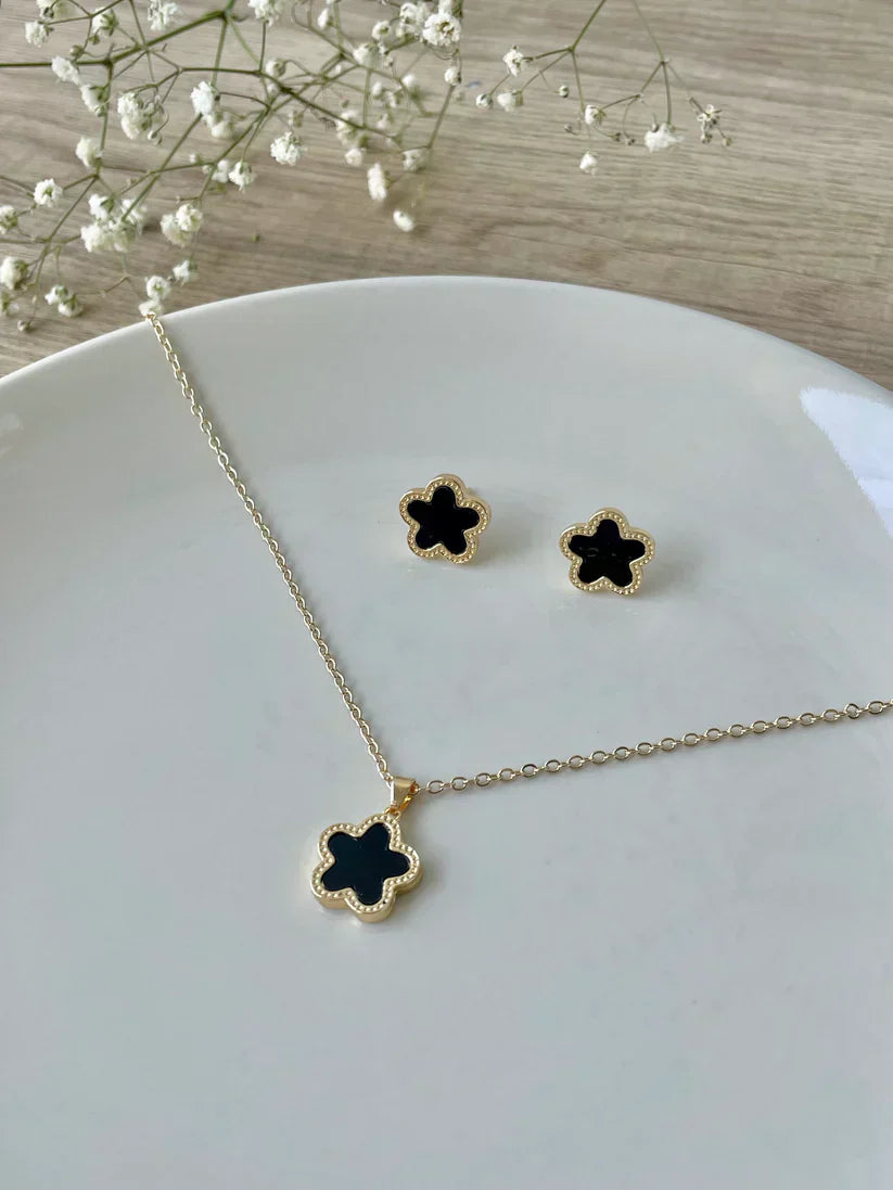 Clover Necklace and Earring Set