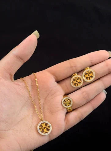 Tory  Necklace Set