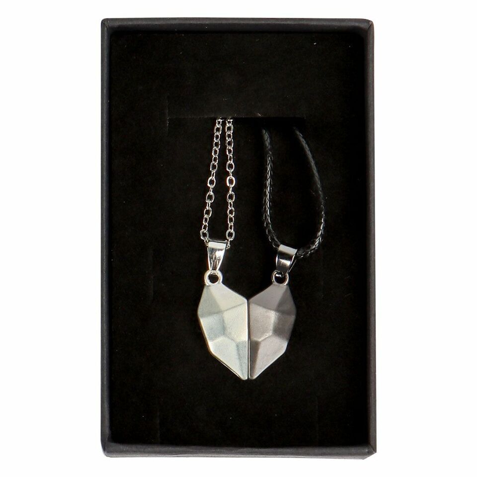 Magnetic Couple Necklace Lovers Heart Pendant