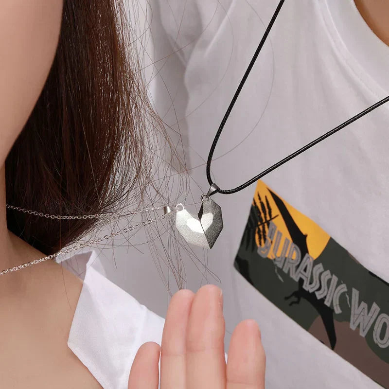 Magnetic Couple Necklace Lovers Heart Pendant