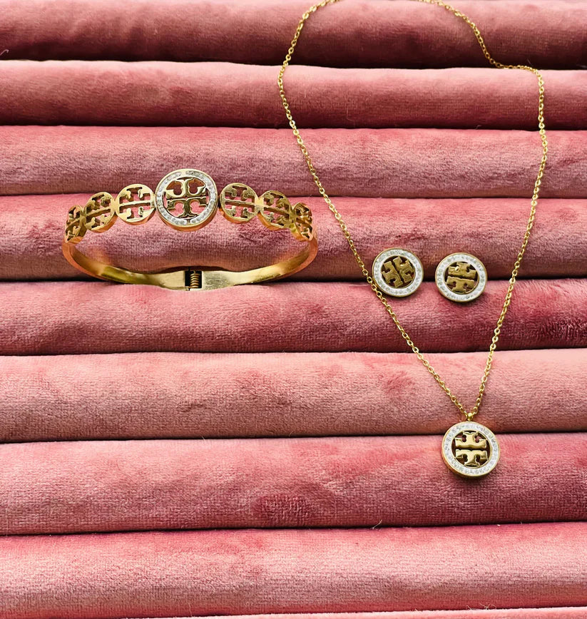 Tory  Necklace Set