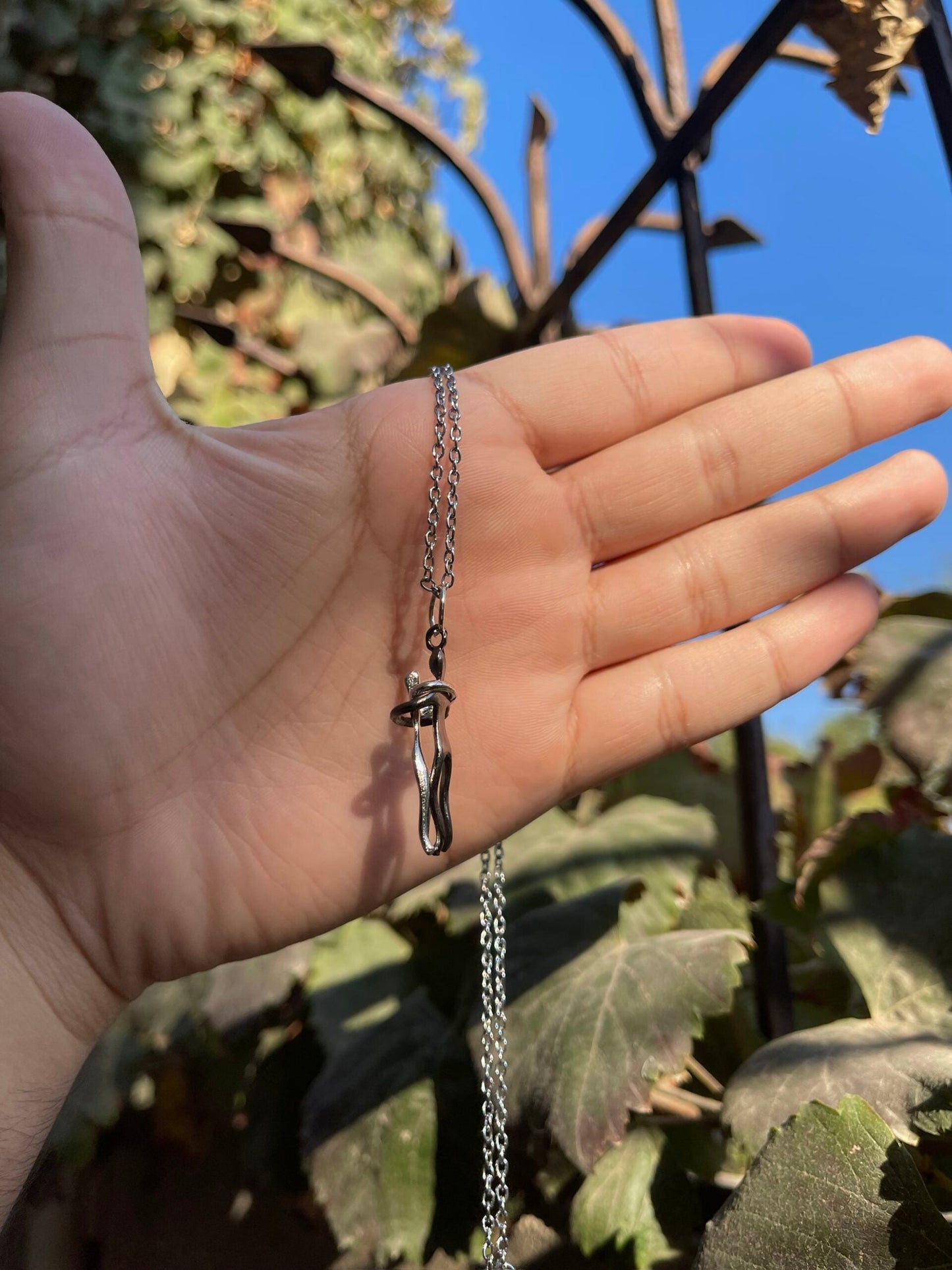 Hug Necklace