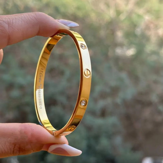 STAINLESS STEEL LOVE BRACELET
