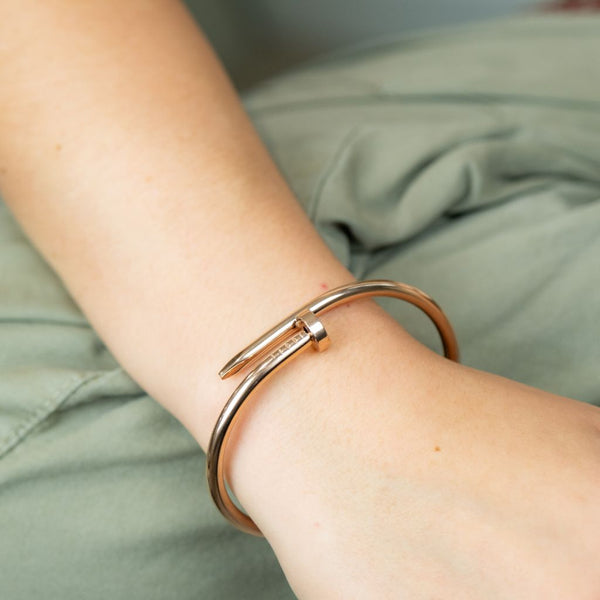 NAIL BRACELETSTAINLESS STEEL