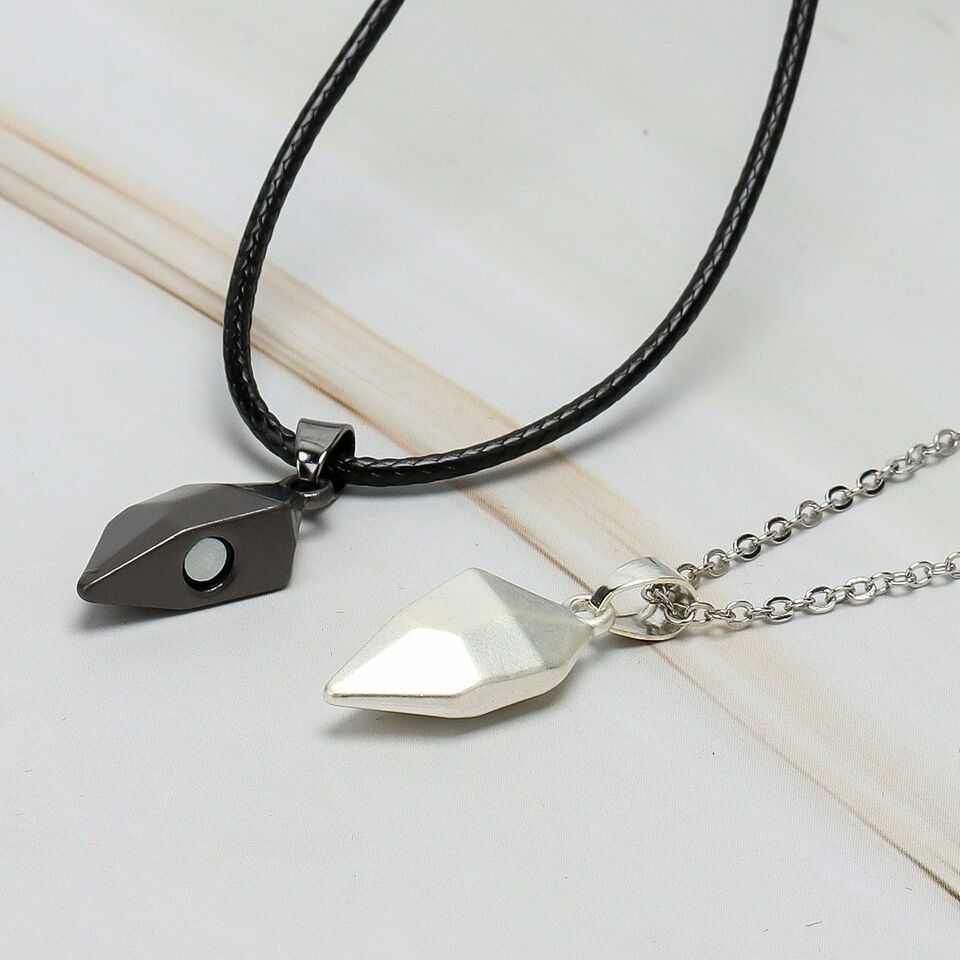 Magnetic Couple Necklace Lovers Heart Pendant